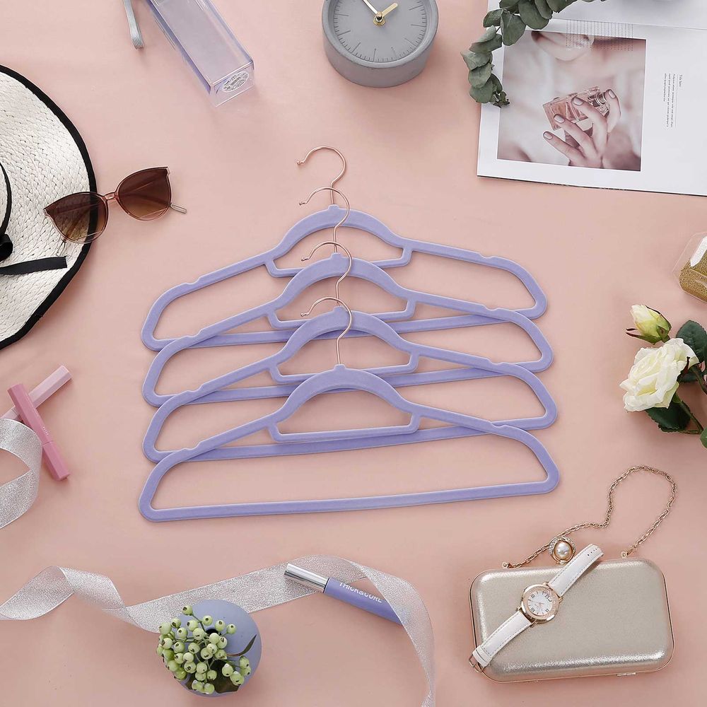 Songmics 50 Pack Velvet Hangers Clothes Hanger With Swivel Hook Non-slip  Light Pink : Target