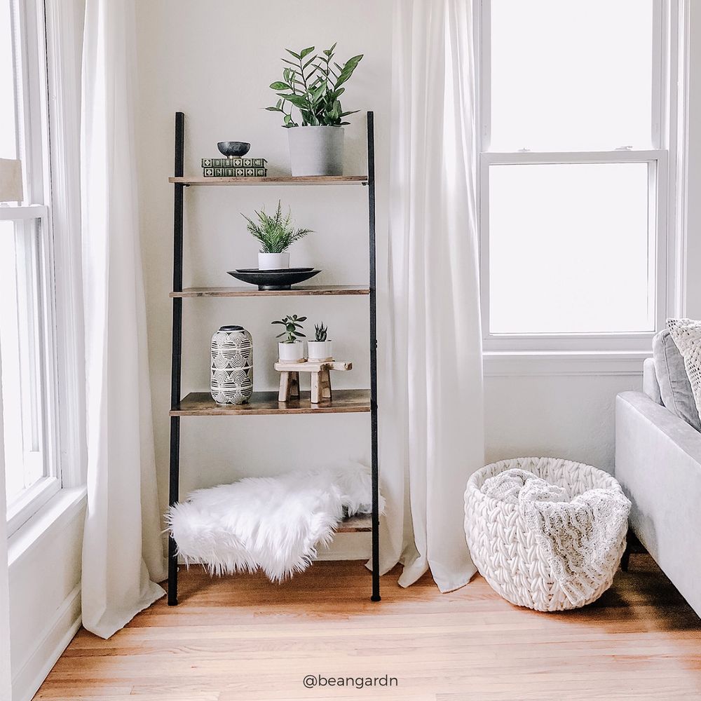 https://static.songmics.com/fit-in/1000x1000/image/Product/ULLS43BX/4-Tiers-Wall-Shelf-ULLS43BX-3.jpg