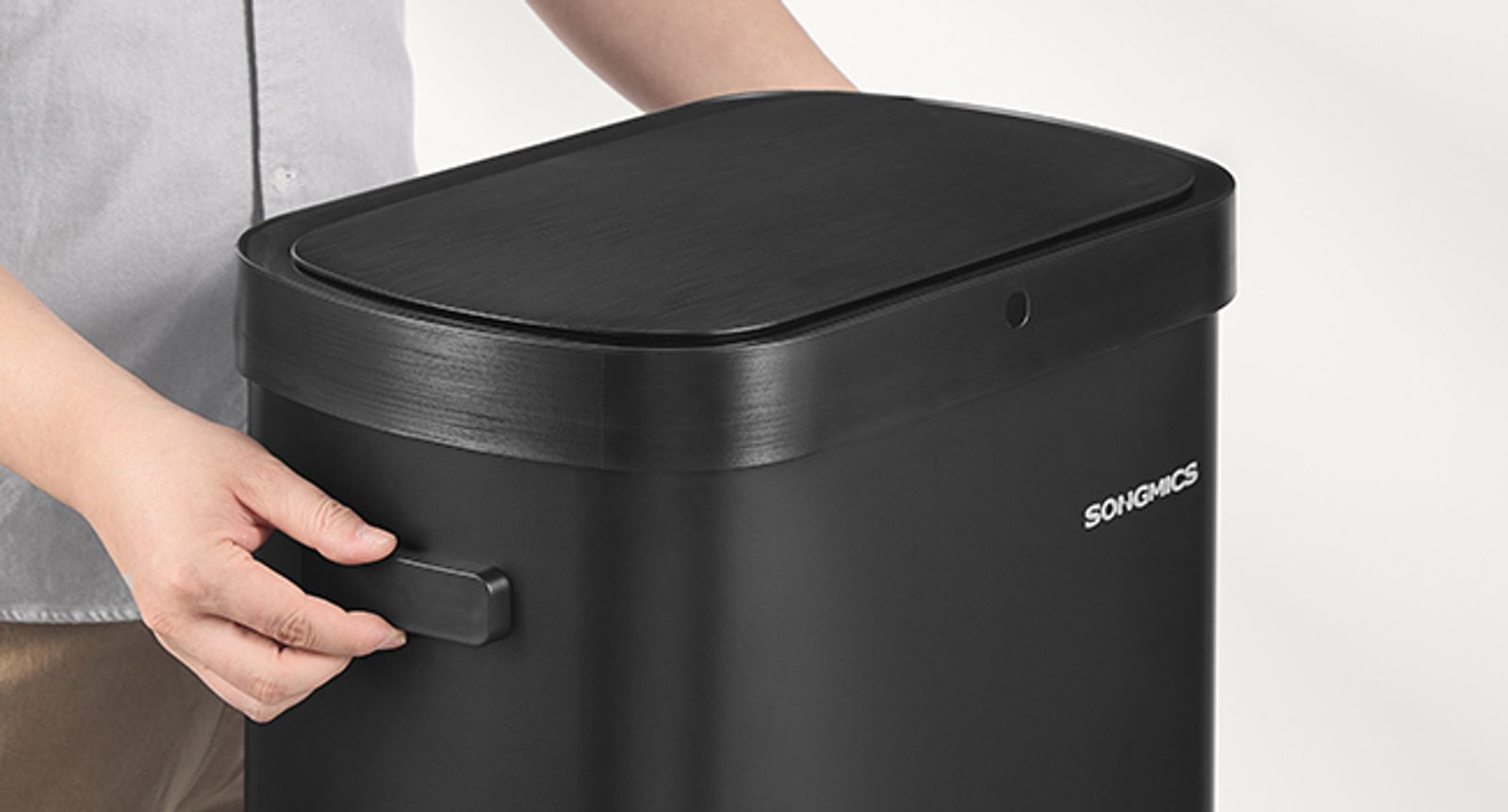 SONGMICS 13 Gallon Motion Sensor Trash Can - Thumbnail 4